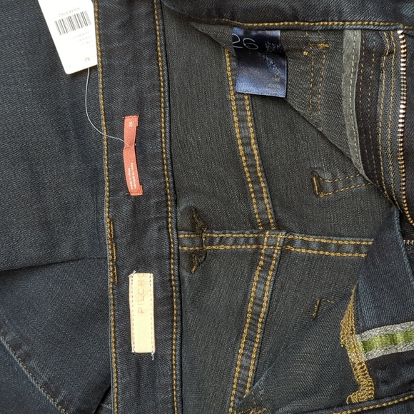 Anthropologie Pilcro The Icon flare jeans NWT  26 - Picture 5 of 5